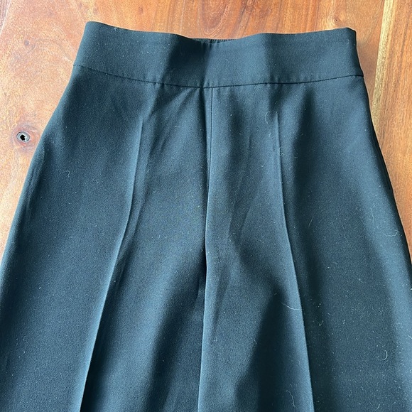 Zara Wide Leg Gaucho Cropped Pant - Picture 2 of 5